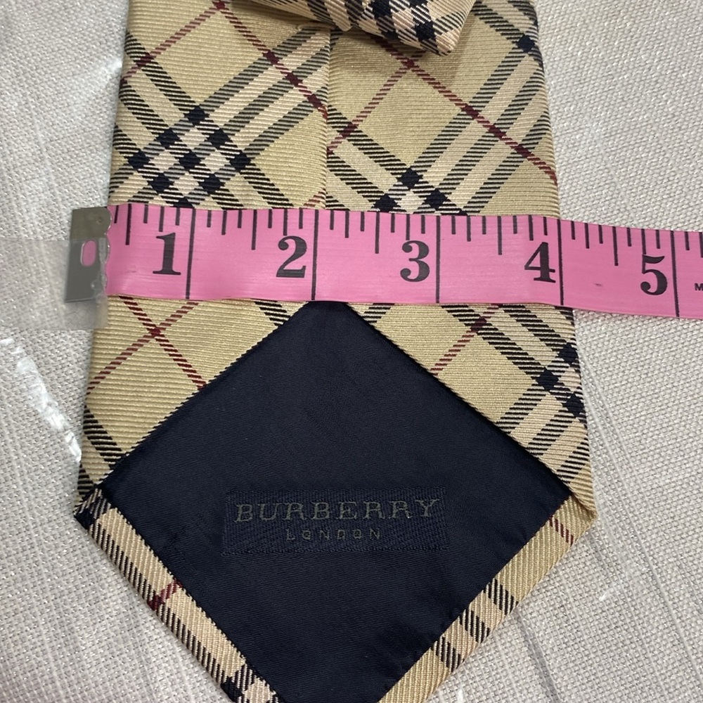 Burberry Silk Check Tie - Beige - One size Excellent condition no flaws ! - Picture 12 of 13